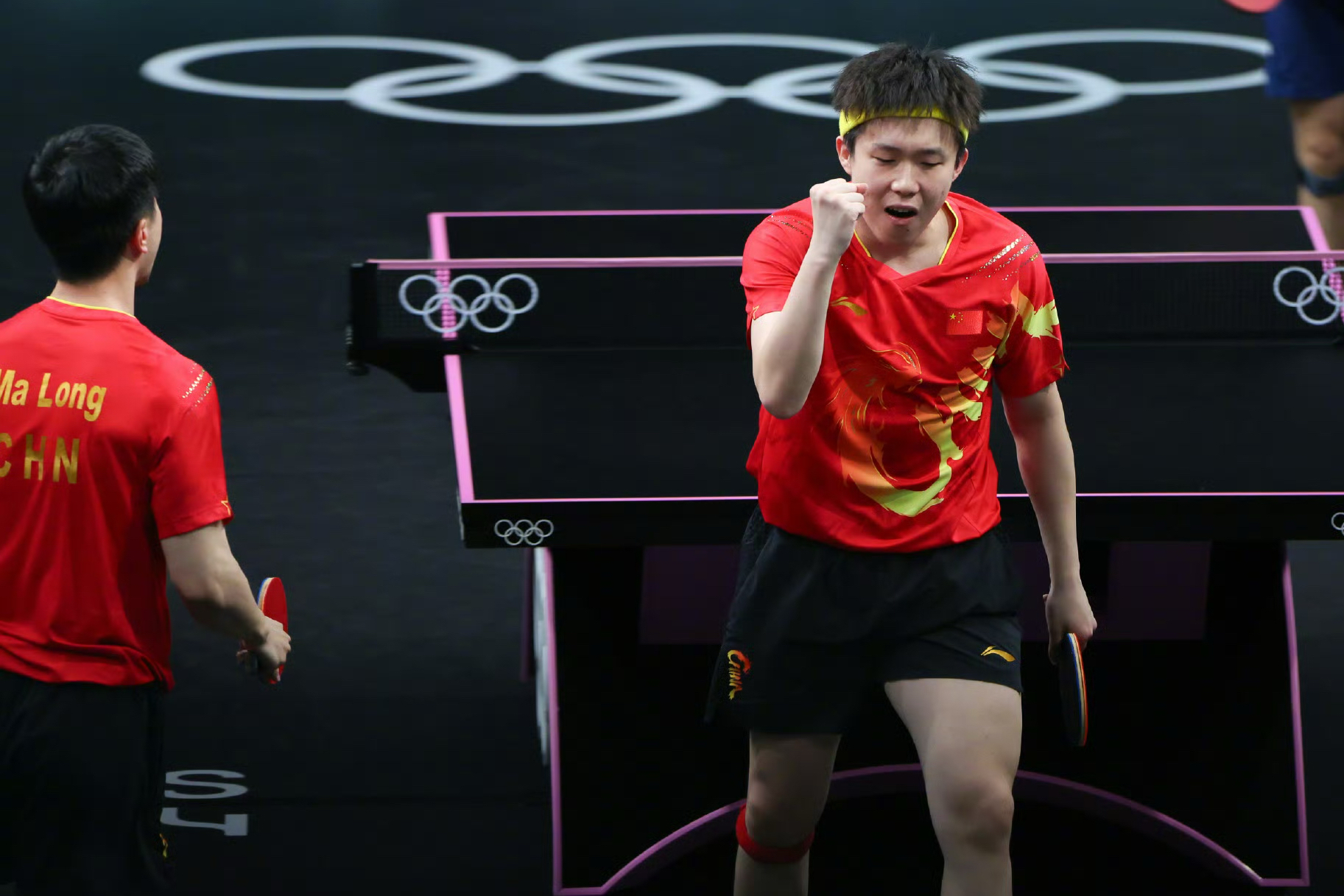 包含法国乒乓球队绝杀瑞典乒乓球队,王皓三分雨点燃全场的词条 包含法国乒乓球队绝杀瑞典乒乓球队,王皓三分雨点燃全场的词条