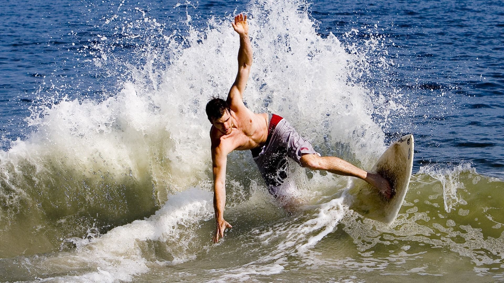 世界排名争夺战之夜，法比尼奥持续制造杀伤