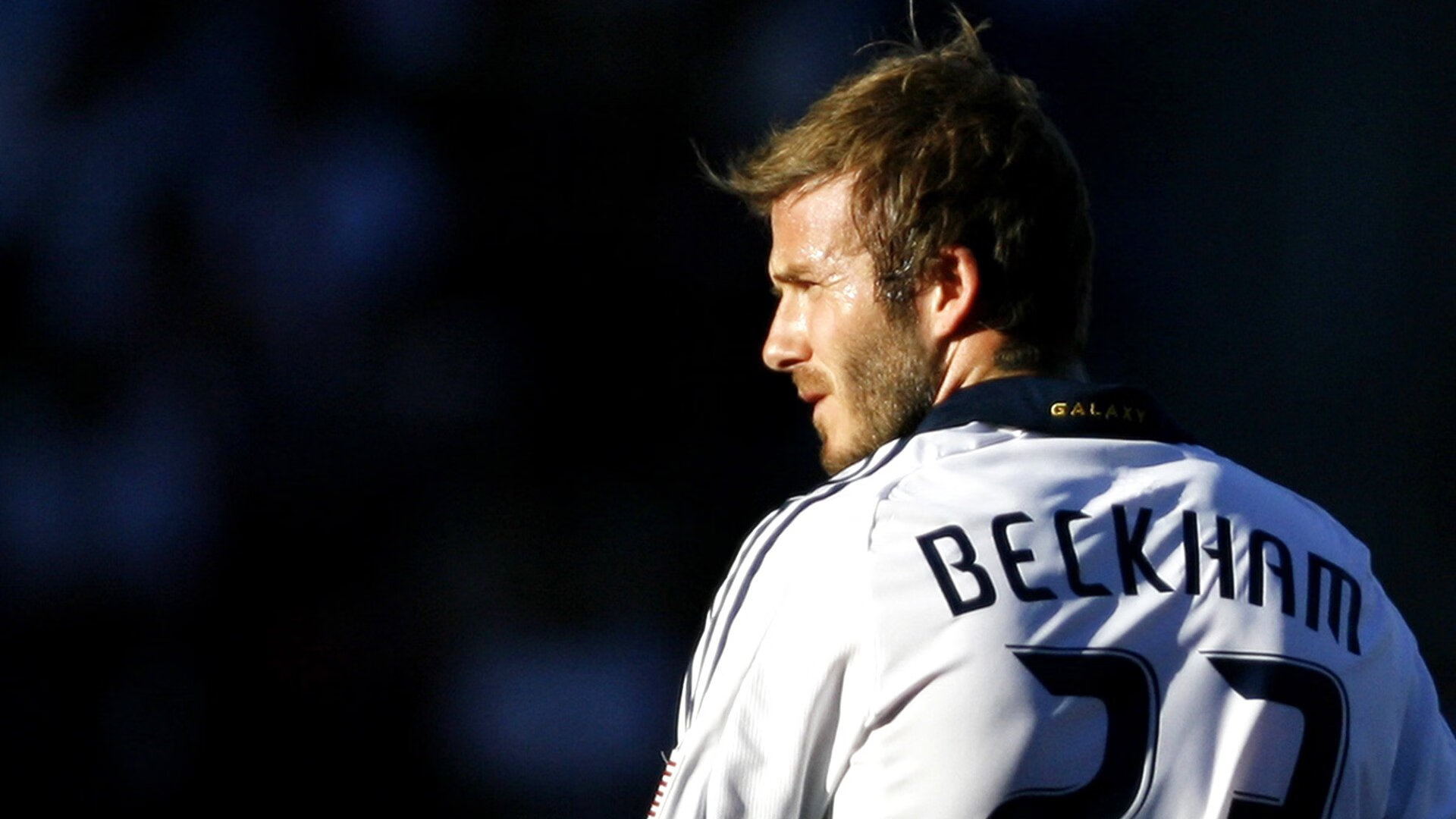 独行者的史诗，当马琳扛起全队，日本队力克丹麦的夜晚，唯此一人定义胜利